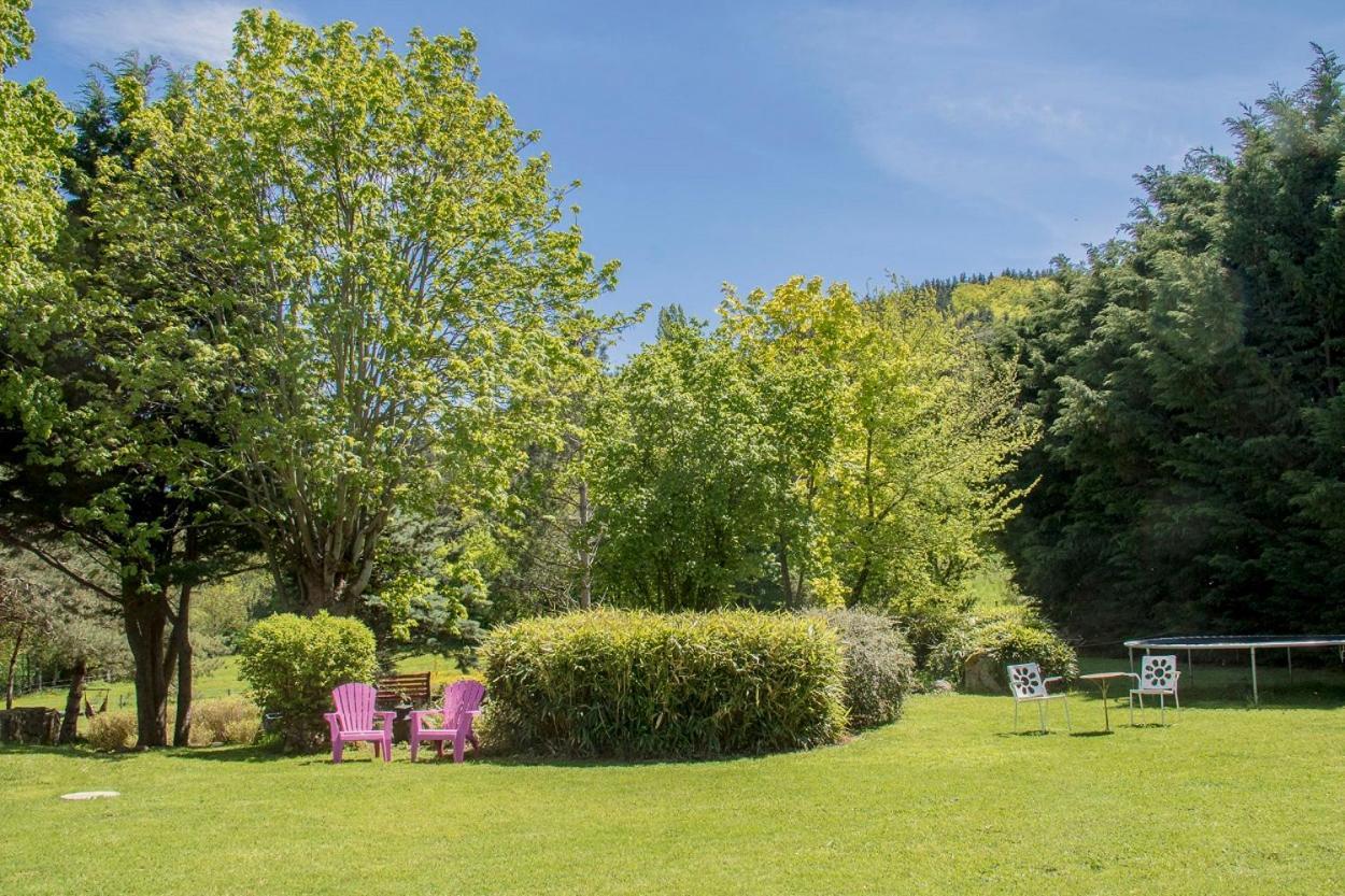 Domaine De Bauzit Acomodação com café da manhã Vals-pres-le-Puy Exterior foto